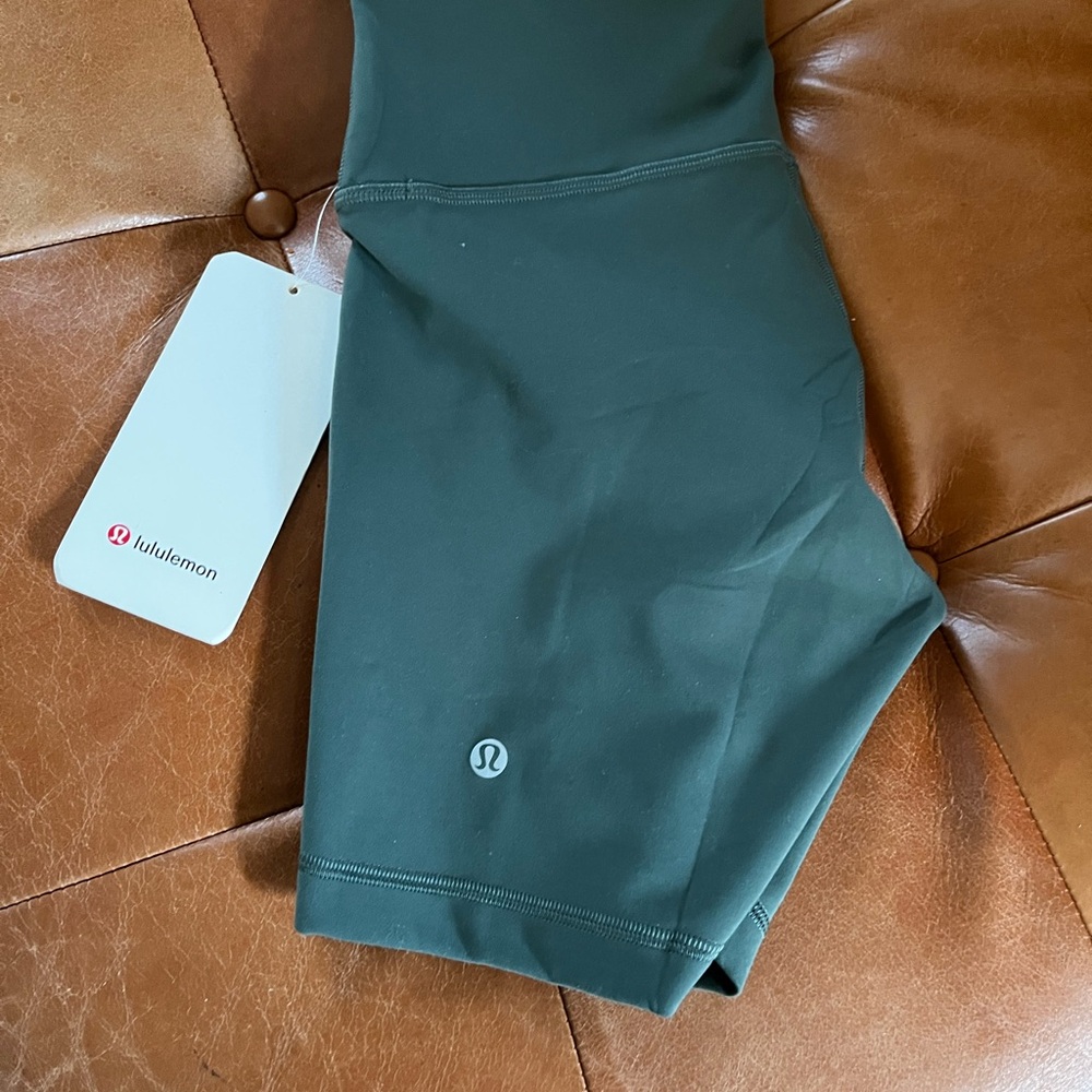 lululemon athletica Women’s Dark Green High-Rise Bike Shorts